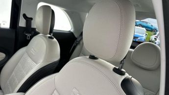 Fiat 500e 42kWh La Prima Hatchback 3dr Electric Auto (118 ps)