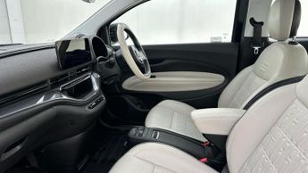 Fiat 500e 42kWh La Prima Hatchback 3dr Electric Auto (118 ps)