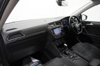 Volkswagen Tiguan Allspace 2.0 TSI SEL SUV 5dr Petrol DSG 4Motion Euro 6 | 7 Seats | Pan Ro