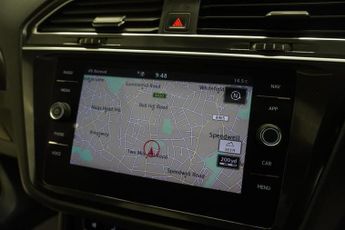Volkswagen Tiguan Allspace 2.0 TSI SEL SUV 5dr Petrol DSG 4Motion Euro 6 | 7 Seats | Pan Ro