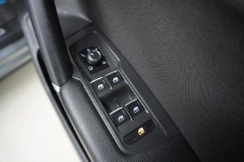 Volkswagen Tiguan Allspace 2.0 TSI SEL SUV 5dr Petrol DSG 4Motion Euro 6 | 7 Seats | Pan Ro