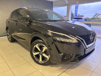 Nissan Qashqai 1.3 DIG-T MHEV N-Connecta SUV 5dr Petrol Hybrid XTRONIC