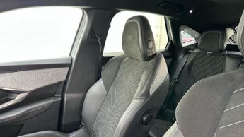 Peugeot 3008 1.2 HYBRID GT SUV 5dr Petrol Hybrid e-DSC6 Euro 6 (s/s) (136 ps)