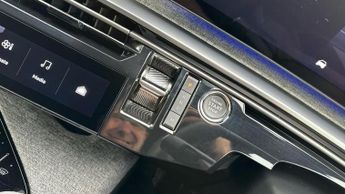 Peugeot 3008 1.2 HYBRID GT SUV 5dr Petrol Hybrid e-DSC6 Euro 6 (s/s) (136 ps)