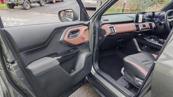 Suzuki e Vitara 61kWh Ultra SUV 5dr Electric Auto ALLGRIP (183 ps)