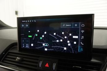 Audi Q5 2.0 TFSI 45 Edition 1 SUV 5dr Petrol S Tronic quattro | Full Aud