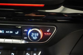 Audi Q5 2.0 TFSI 45 Edition 1 SUV 5dr Petrol S Tronic quattro | Full Aud