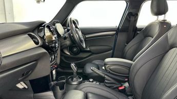 Mini Hatch 2.0 Cooper S Exclusive Hatchback 5dr Petrol Steptronic Euro 6 (s