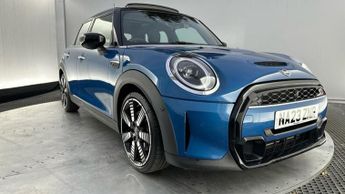 Mini Hatch 2.0 Cooper S Exclusive Hatchback 5dr Petrol Steptronic Euro 6 (s