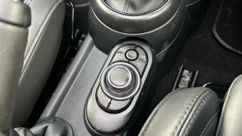 Mini Hatch 2.0 Cooper S Exclusive Hatchback 5dr Petrol Steptronic Euro 6 (s