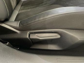 Peugeot 308 115kW GT 54kWh 5dr Auto