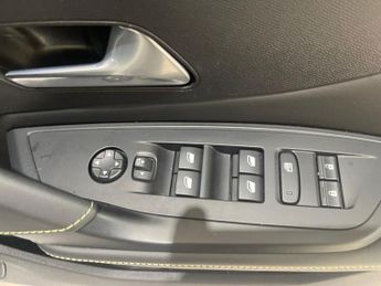 Peugeot 308 115kW GT 54kWh 5dr Auto