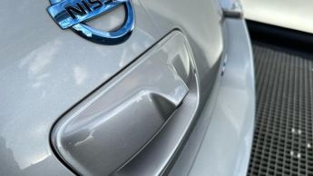 Nissan Leaf 24kWh Tekna Hatchback 5dr Electric Auto (107 bhp)