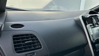 Nissan Leaf 24kWh Tekna Hatchback 5dr Electric Auto (107 bhp)