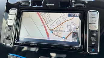 Nissan Leaf 24kWh Tekna Hatchback 5dr Electric Auto (107 bhp)