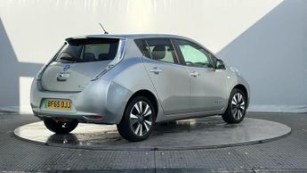 Nissan Leaf 24kWh Tekna Hatchback 5dr Electric Auto (107 bhp)