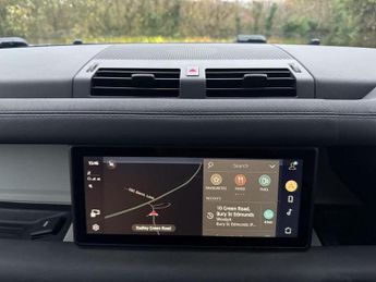 Land Rover Defender 110 3.0 D250 MHEV SE Hard Top SUV Auto 4WD MWB Euro 6 (s/s) 5dr