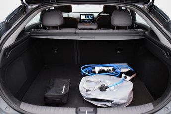 Hyundai IONIQ 38.3kWh Premium Hatchback 5dr Electric Auto (136 ps)