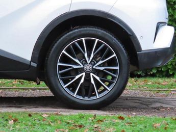 Toyota C-HR 1.8 VVT-h Excel SUV 5dr Petrol Hybrid CVT Euro 6 (s/s) (122 ps)