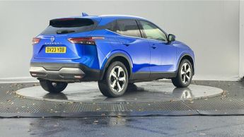 Nissan Qashqai 1.3 DIG-T MHEV N-Connecta SUV 5dr Petrol Hybrid XTRON Euro 6 (s/