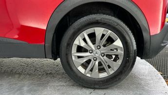 Peugeot E-2008 50kWh Active Premium + SUV 5dr Electric Auto (7kW Charger) (136 