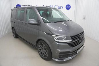 Volkswagen Transporter 2.0 TDI T32 Highline Kombi Double Cab 5dr Diesel DSG FWD SWB Eur