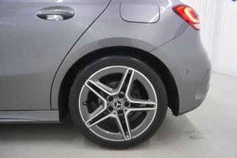 Mercedes-Benz A Class 2.0 A200d AMG Line (Executive) Hatchback 5dr Diesel 8G-DCT Euro 