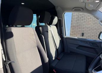 Volkswagen Transporter 2.0 TDI T32 Highline Kombi Double Cab DSG SWB Euro 6 (s/s) (150 