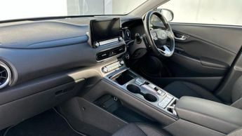 Hyundai KONA 39kWh Premium SUV 5dr Electric Auto (10.5kW Charger) (136 ps)