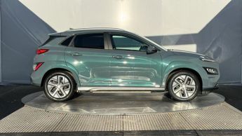 Hyundai KONA 39kWh Premium SUV 5dr Electric Auto (10.5kW Charger) (136 ps)