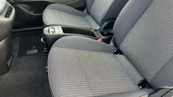 Fiat 500e 42kWh Icon Hatchback 3dr Electric Auto (118 ps)