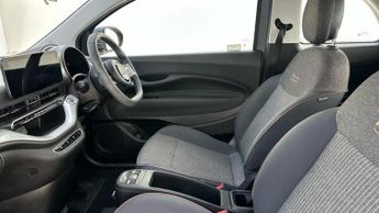 Fiat 500e 42kWh Icon Hatchback 3dr Electric Auto (118 ps)