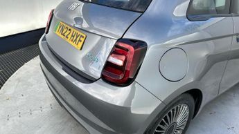 Fiat 500e 42kWh Icon Hatchback 3dr Electric Auto (118 ps)