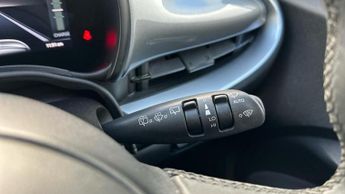 Fiat 500e 42kWh Icon Hatchback 3dr Electric Auto (118 ps)