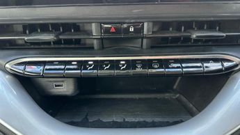 Fiat 500e 42kWh Icon Hatchback 3dr Electric Auto (118 ps)