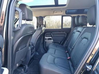 Land Rover Defender 110 2.0 P300 SE Auto 4WD Euro 6 (s/s) 5dr