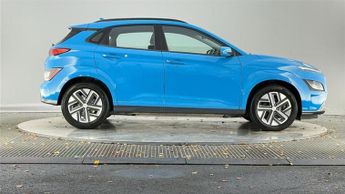 Hyundai KONA 39kWh SE Connect SUV 5dr Electric Auto (10.5kW Charger) (136 ps)
