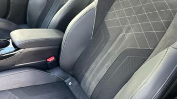 Peugeot 2008 1.2 PureTech GT Premium SUV 5dr Petrol EAT Euro 6 (s/s) (130 ps)