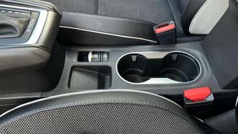 Renault Captur 1.6 E-TECH techno SUV 5dr Petrol Hybrid Auto Euro 6 (s/s) (145 p