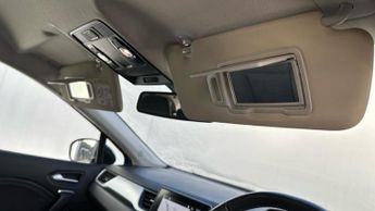 Renault Captur 1.6 E-TECH techno SUV 5dr Petrol Hybrid Auto Euro 6 (s/s) (145 p