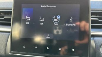 Renault Captur 1.6 E-TECH techno SUV 5dr Petrol Hybrid Auto Euro 6 (s/s) (145 p