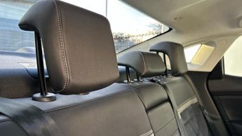 Citroen e-C4 X 50kWh e-series Fastback 4dr Electric Auto (7.4kW Charger) (136 p