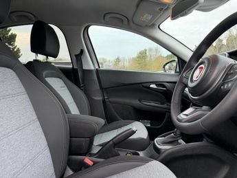 Fiat Tipo 1.5 FireFly Turbo MHEV Cross DCT Euro 6 (s/s) 5dr