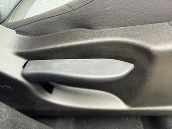 Fiat Tipo 1.5 FireFly Turbo MHEV Cross DCT Euro 6 (s/s) 5dr