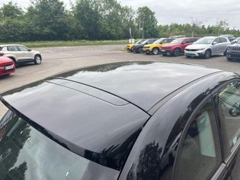 Fiat 500e 42kWh Icon Auto 3dr