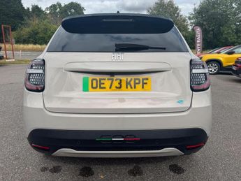 Fiat 600e 54kWh La Prima Auto 5dr