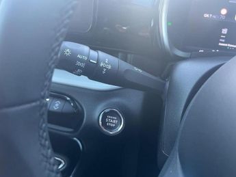 Fiat 600 1.2 MHEV e-DCT Euro 6 (s/s) 5dr