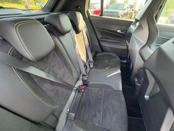 Abarth 600e 54kWh Scorpionissima Auto 5dr