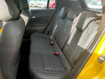 Jeep Avenger 54kWh Altitude SUV 5dr Electric Auto (156 ps)