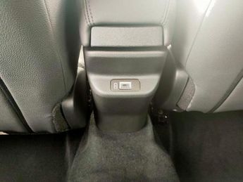 Jeep Avenger 54kWh Altitude SUV 5dr Electric Auto (156 ps)